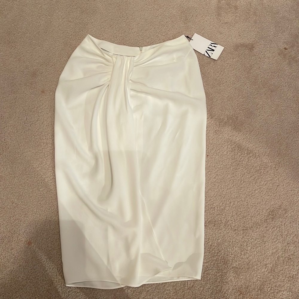 Brand New White Zara Skirt
